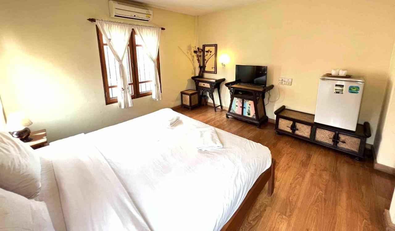 Plumeriahome Near Walking Street Chiang Mai Ngoại thất bức ảnh