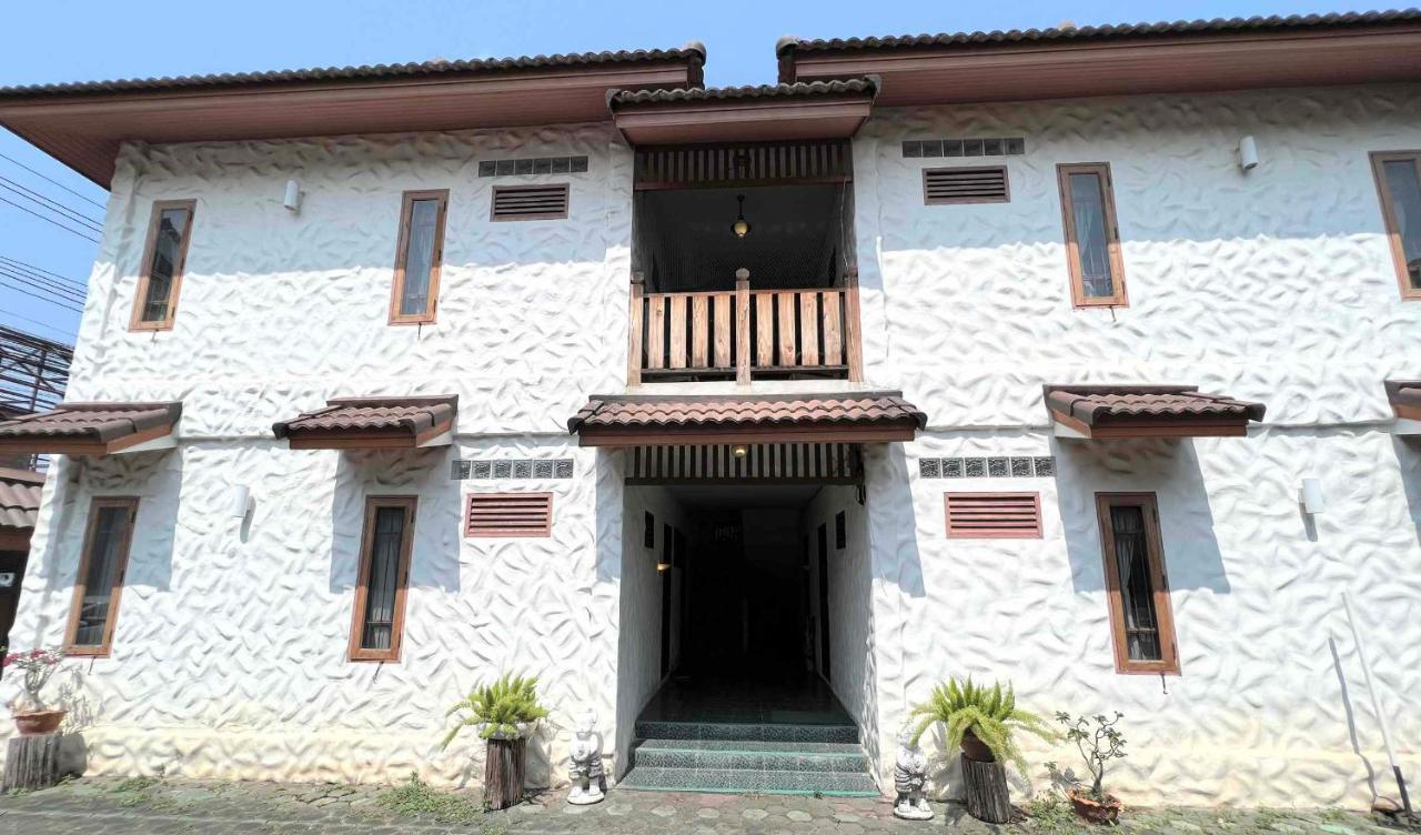 Plumeriahome Near Walking Street Chiang Mai Ngoại thất bức ảnh